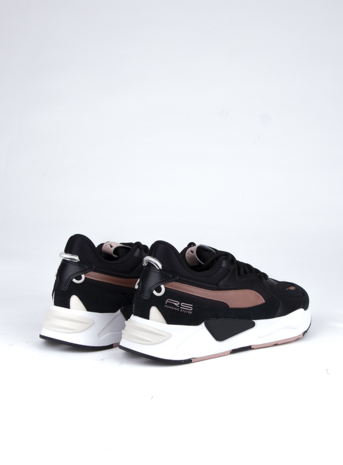 Rose gold and cheap black pumas